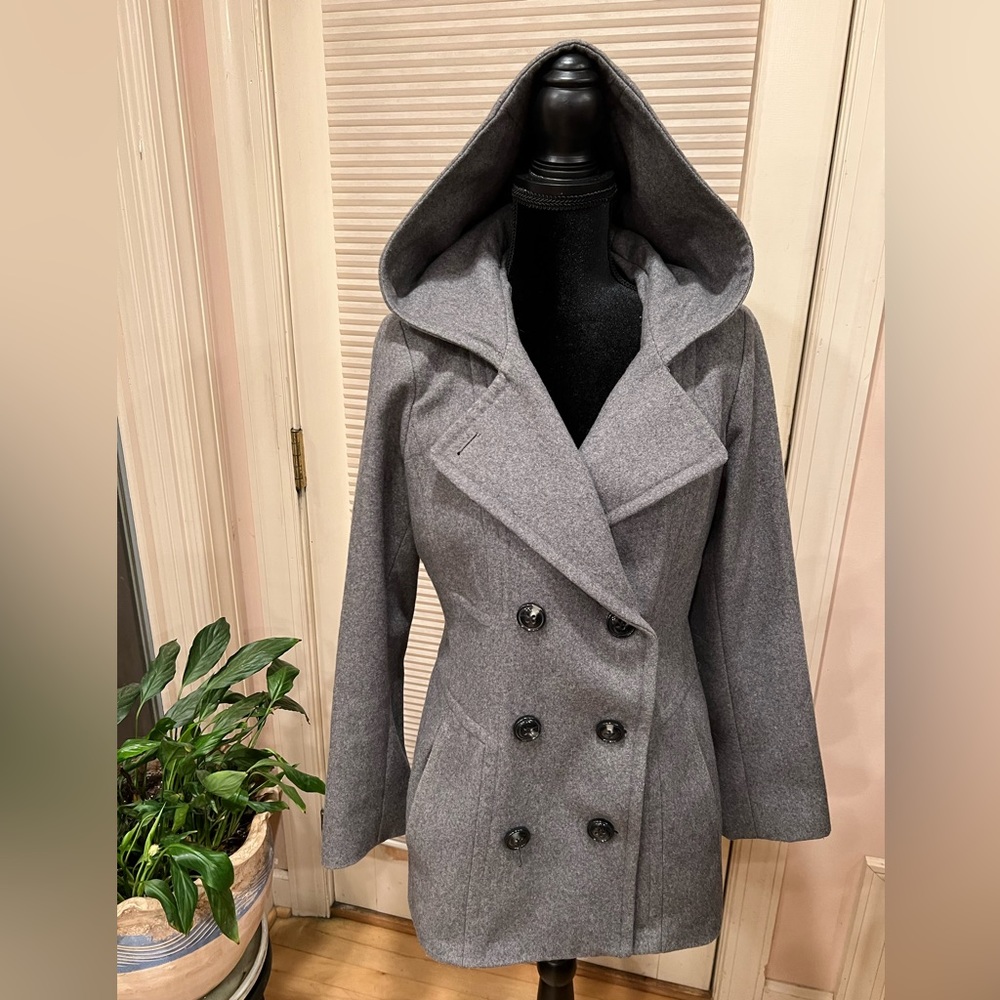 Jason Kole Gray Double Breasted 55% Wool Coat with Hood.  M (NO FLAWS)